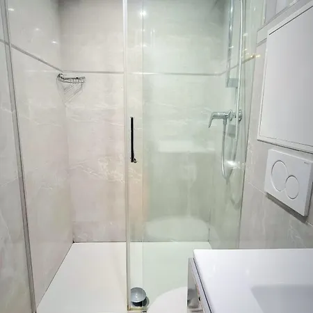 100 - Luxury 2 Bedroom - Beaubourg Marais Appartamento
