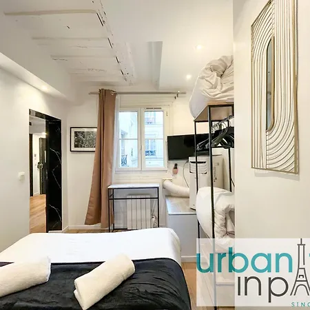100 - Luxury 2 Bedroom - Beaubourg Marais * Parigi